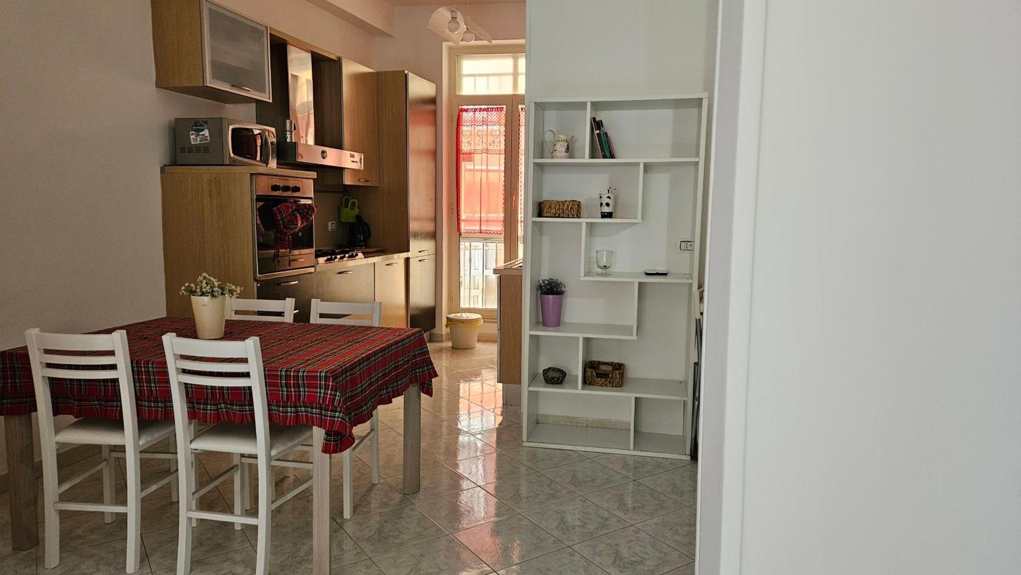Bell' Centro Storico Apartment *
